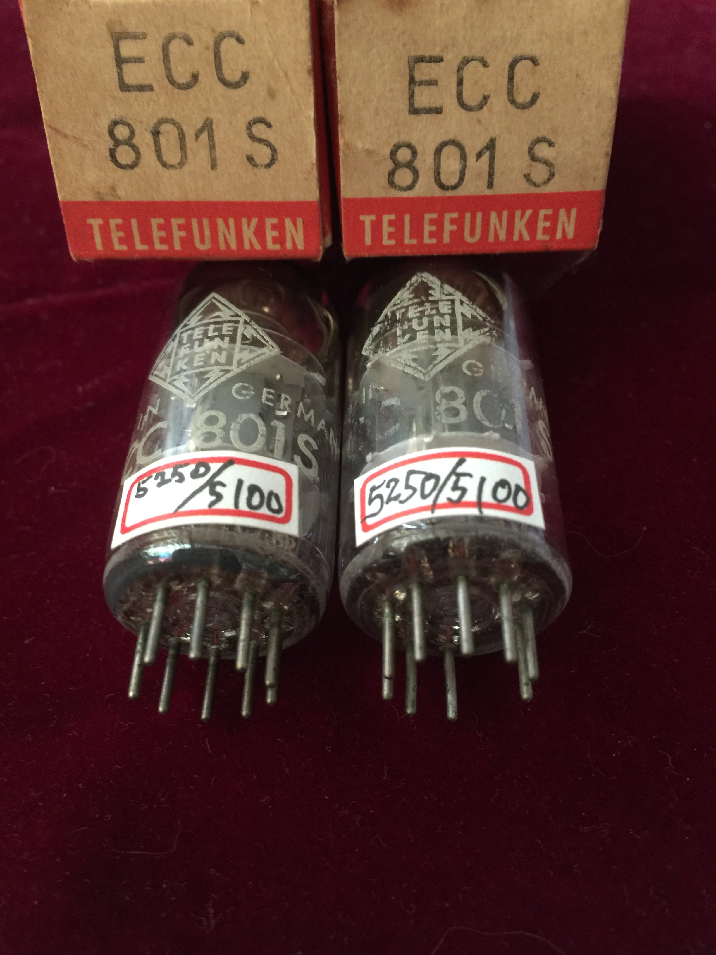 售Telefunken ECC801S(直代ECC81,12AT7) 配對真空管一對(兩隻