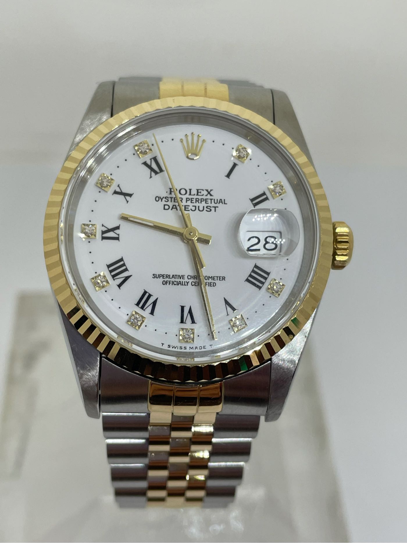 國際精品當舖 ROLEX 勞力士 蠔式半金 手錶 #原廠白色塘磁10鑽面 型號：16233G 原盒單