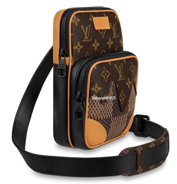 Shop Louis Vuitton Louis Vuitton x NIGO N40379  Sling Bag