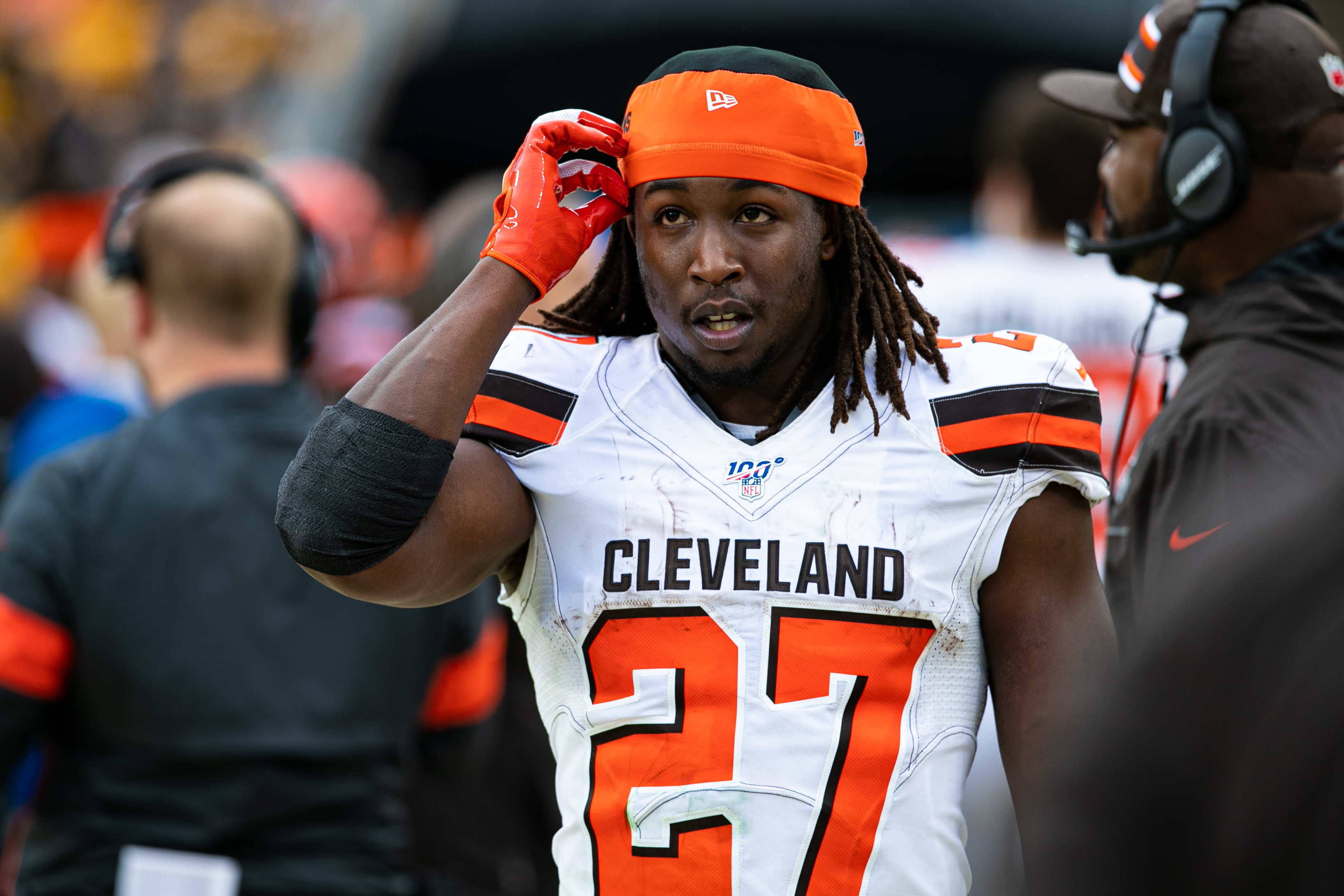 kareem hunt in browns jersey