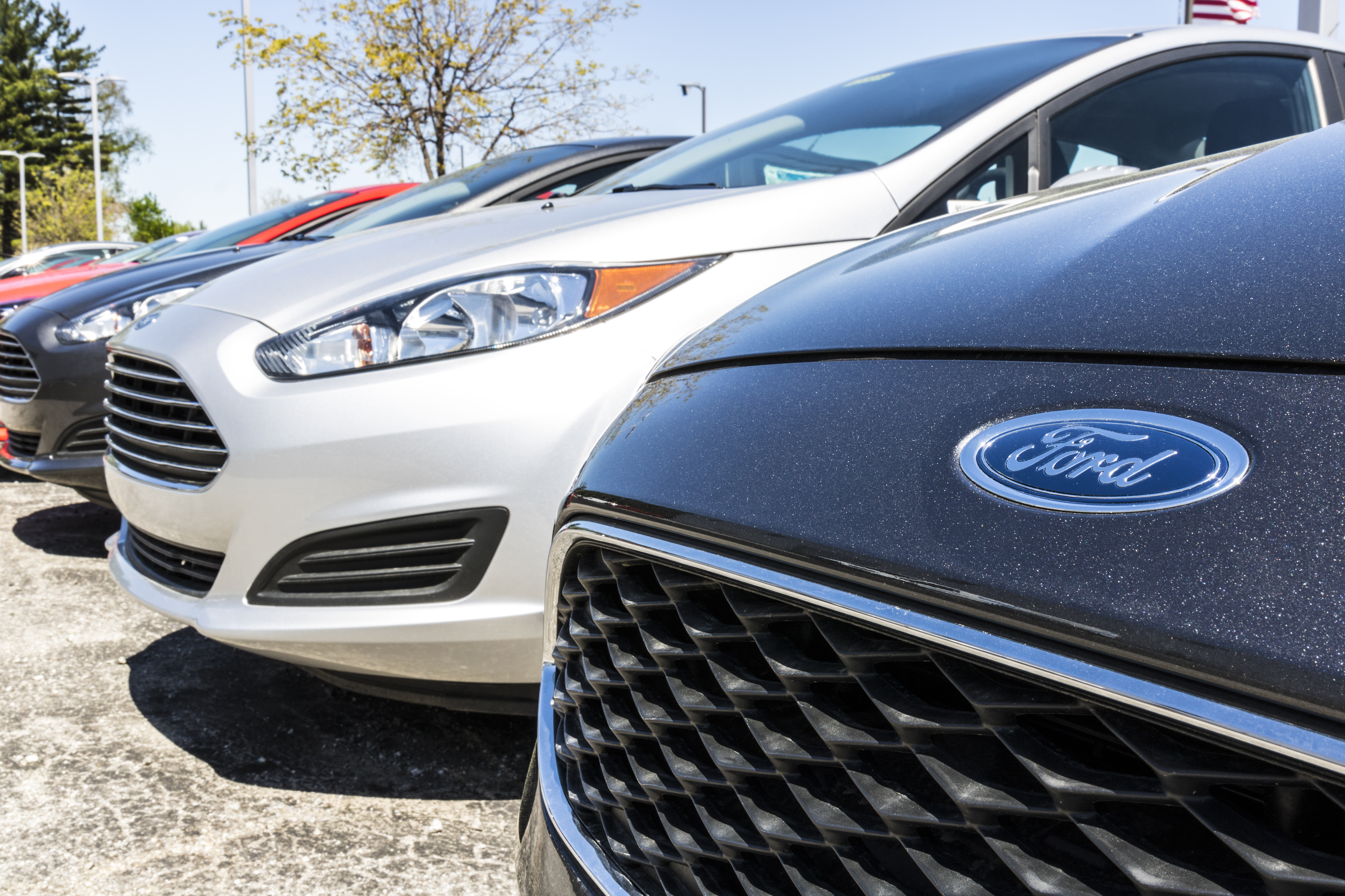 Ford remembers 100,000 hybrid autos over hearth threat