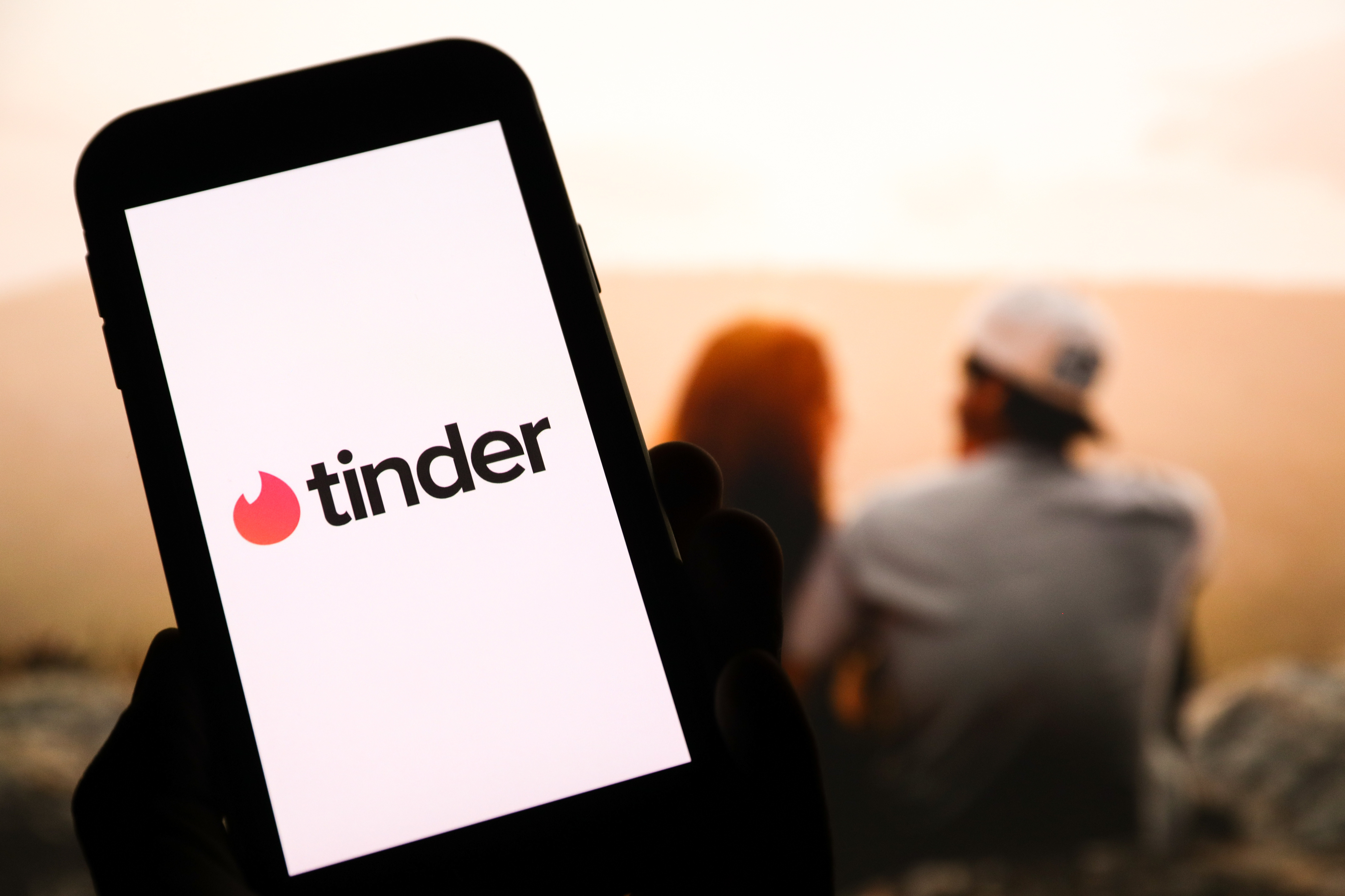 Tinder stops banning users for raising money for Black Lives Matter