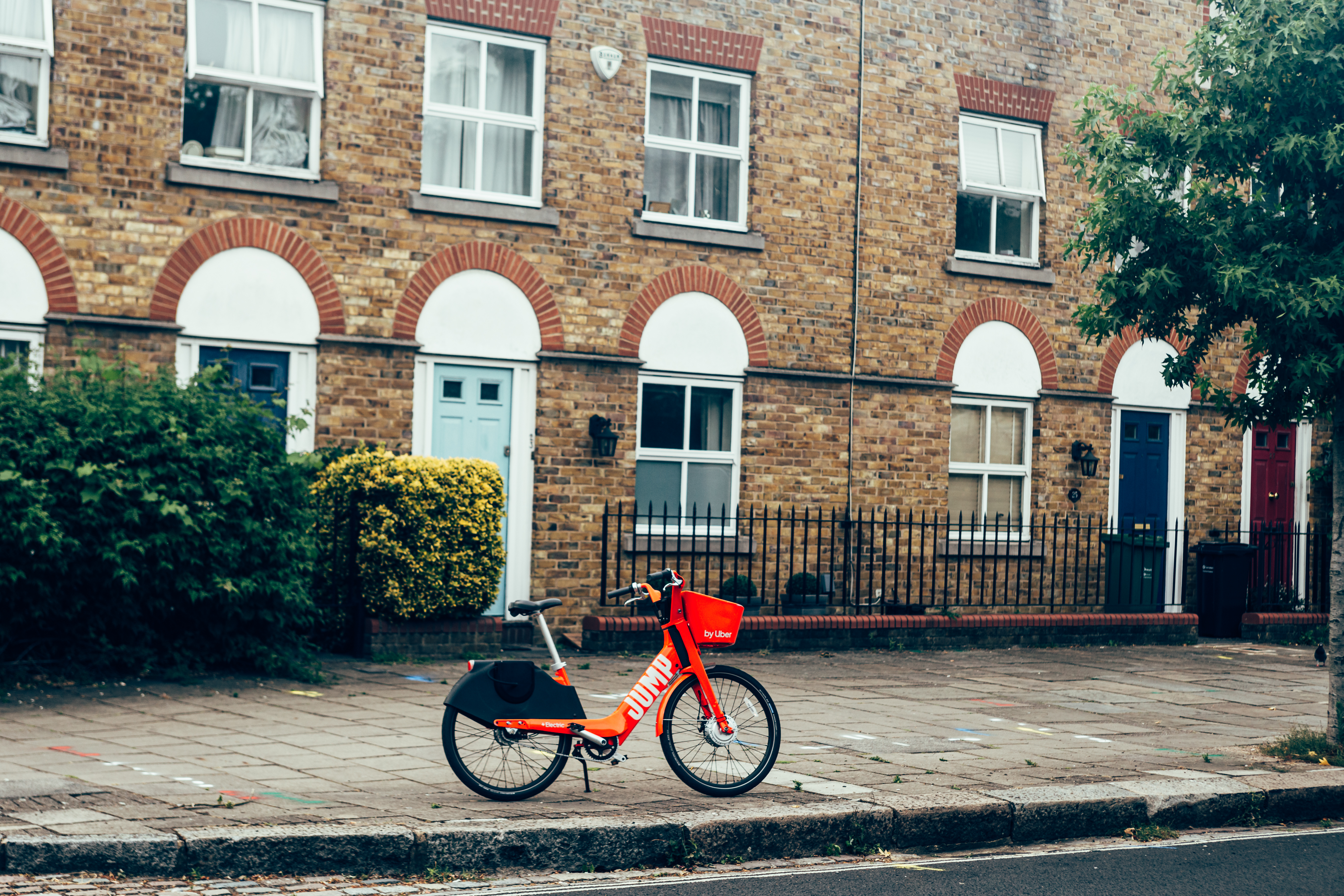 photo of Lime brings Jump bikes back to London image