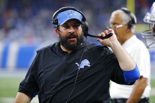 Matt Patricia snaps at reporter for posture at news conference