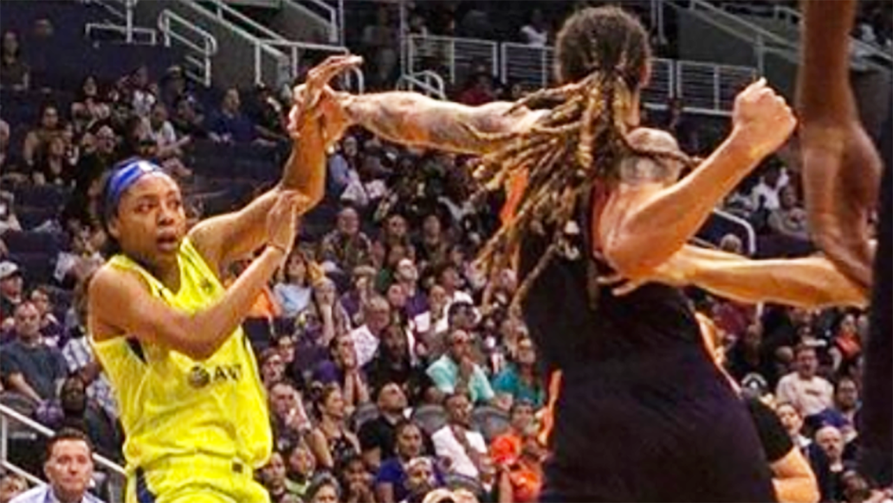 WNBA fight Brittney Griner sparks crazy female basketball brawl