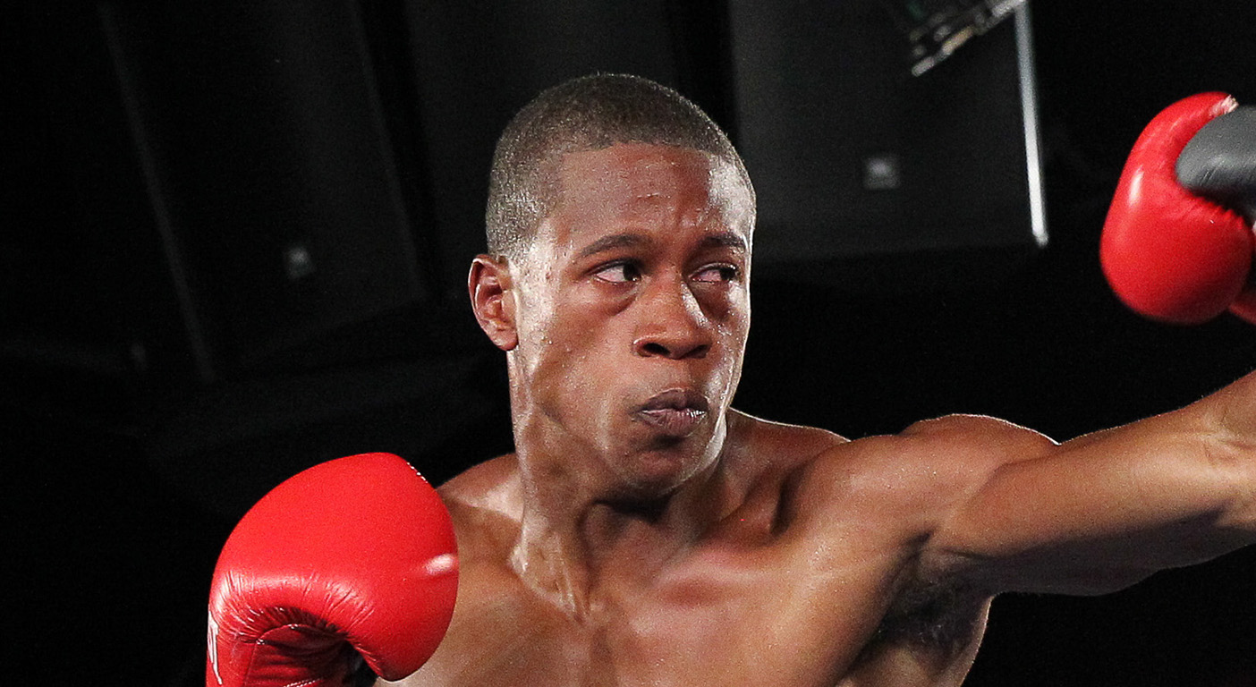 Boxer who had been in a coma since Saturday dies