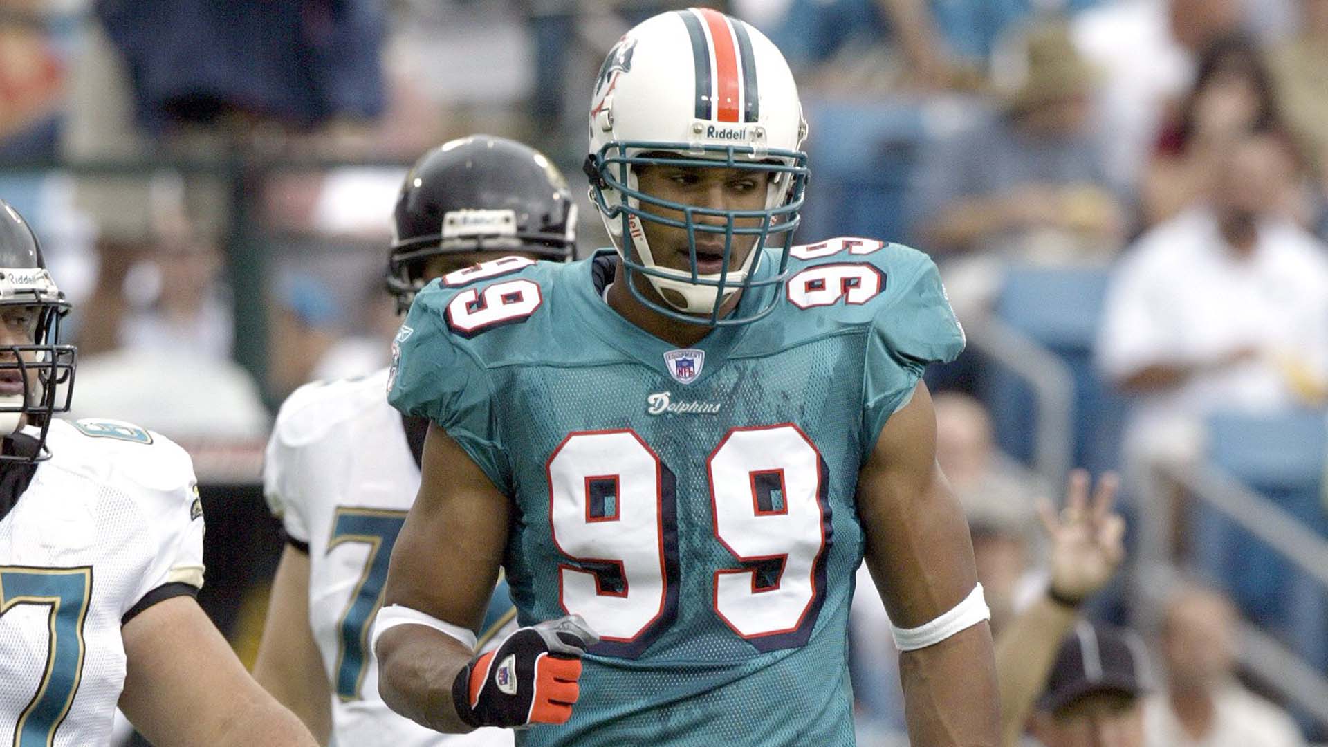 Dolphins great Jason Taylor looks forward to 'develop, impact' UM football  talent - CBS Miami