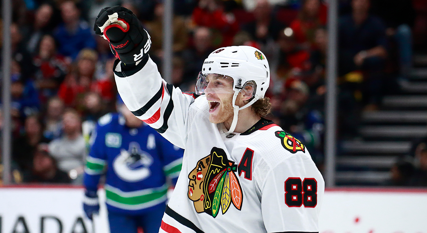 Patrick Kane scores 1000th career point