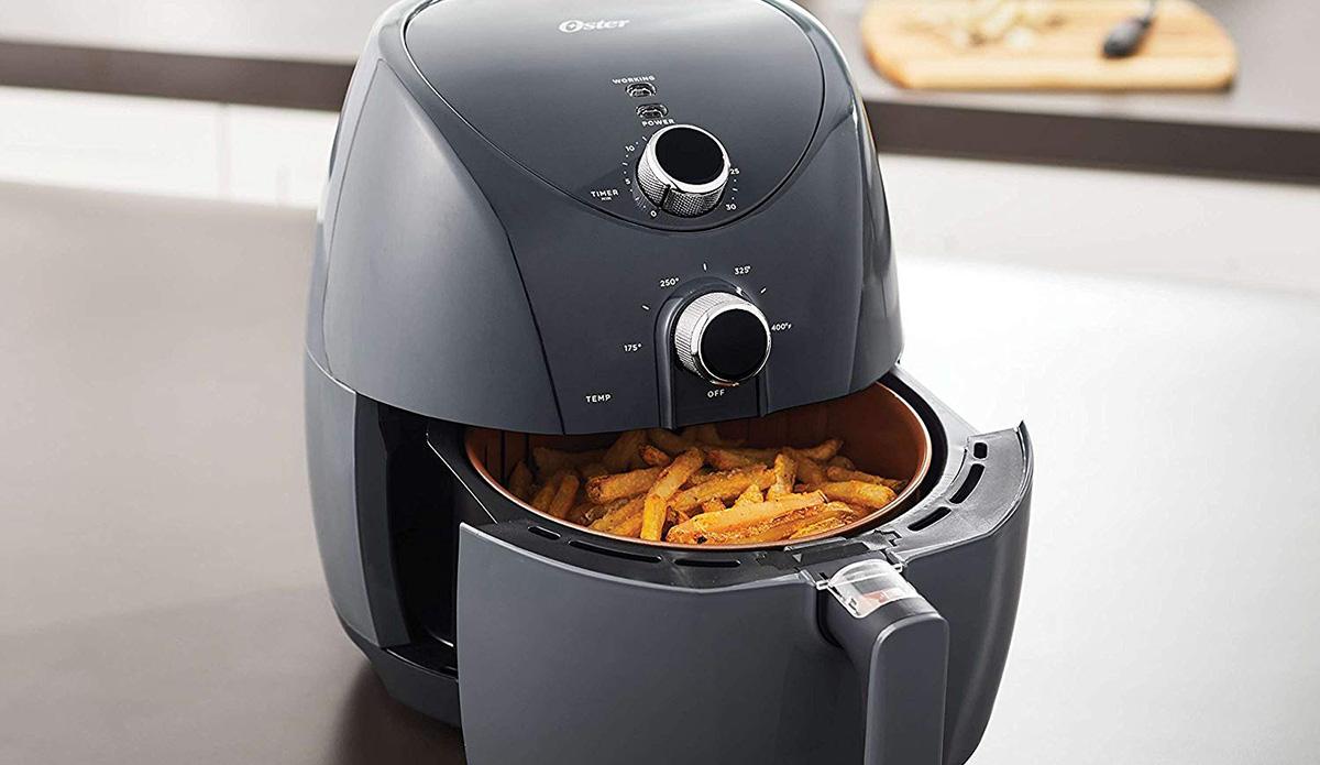 Review: Oster's DuraCeramic Air Fryer Tilts and Rotates to Ensure Even  Cooking