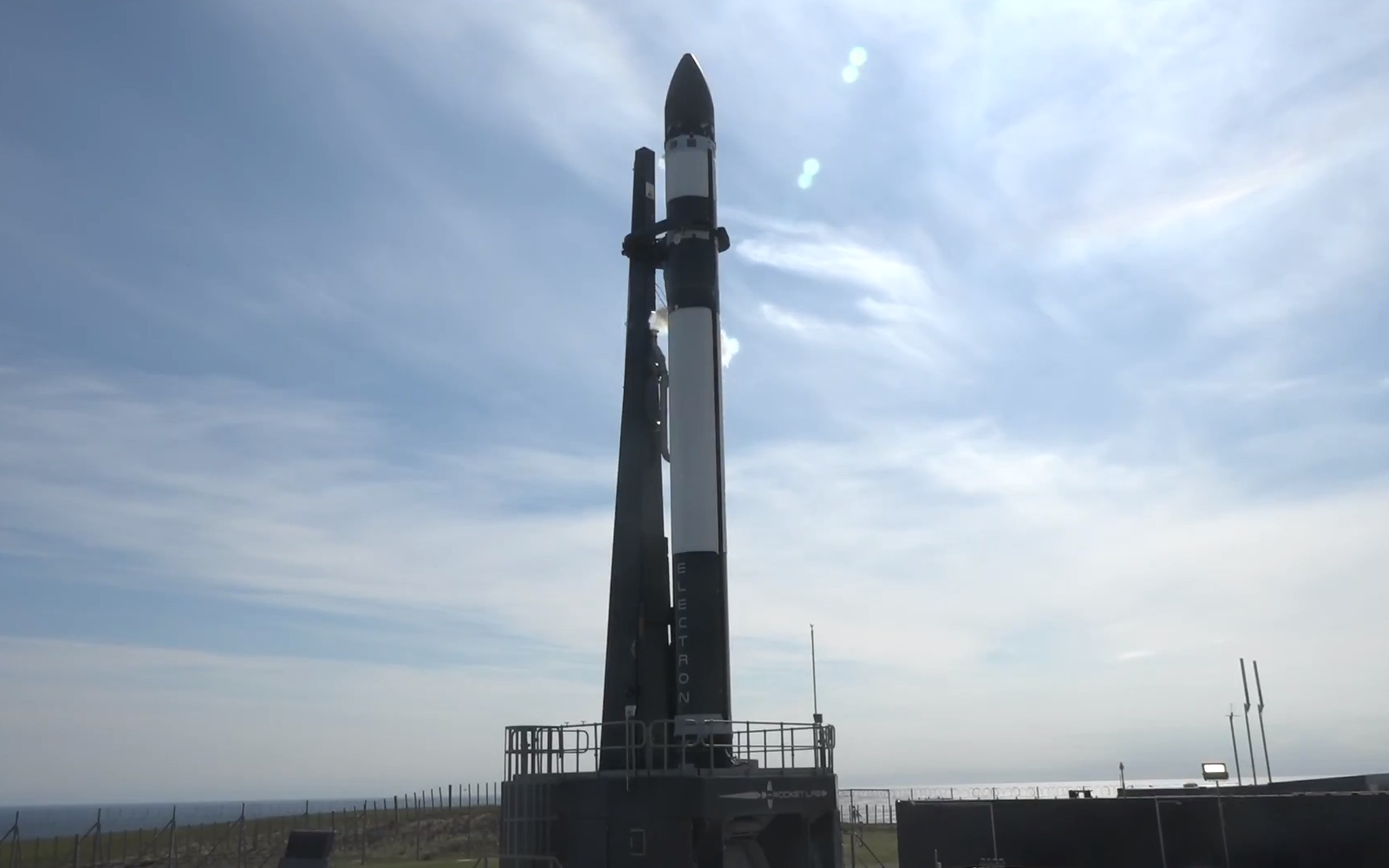 photo of Rocket Lab proves it can recover a rocket in mid-air image