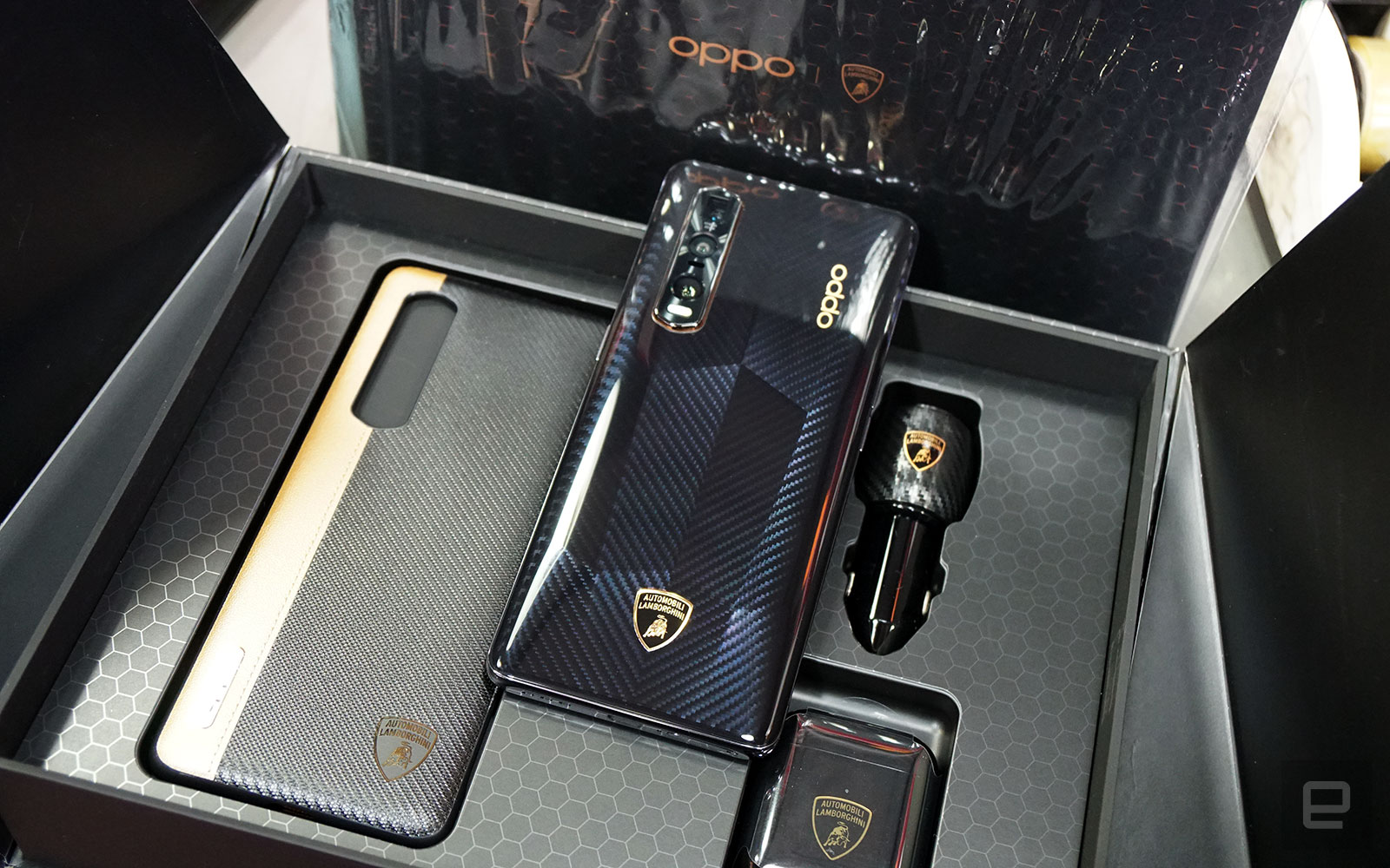 Oppo Find X2 Pro Automobili Lamborghini Edition 動手玩