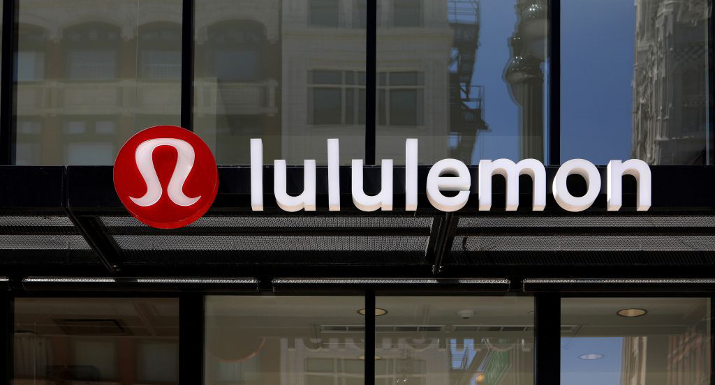 Lululemon apologizes after staffer offends with 'bat fried rice' T