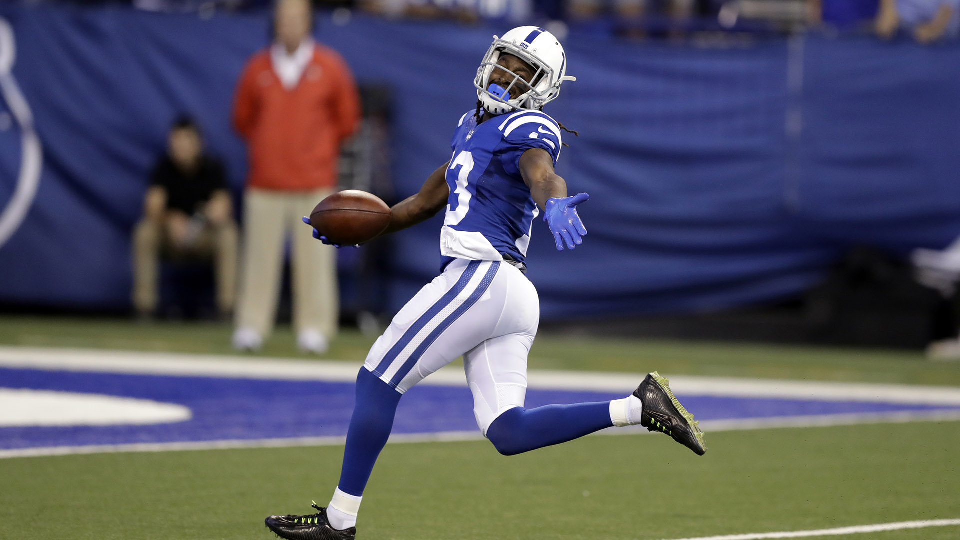 Ty hilton wide receiver HD wallpapers