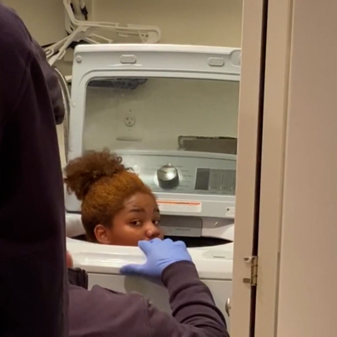 Girl Gets Stuck In Washing Machine After Game Of Hide And Seek Goes Wrong 6379