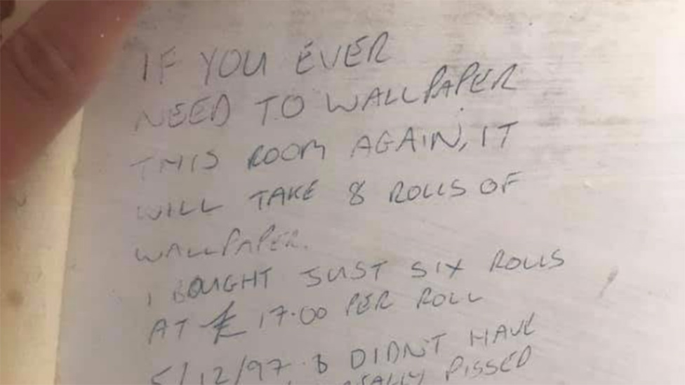 Bunnings mum finds 'genius' note while renovating her home