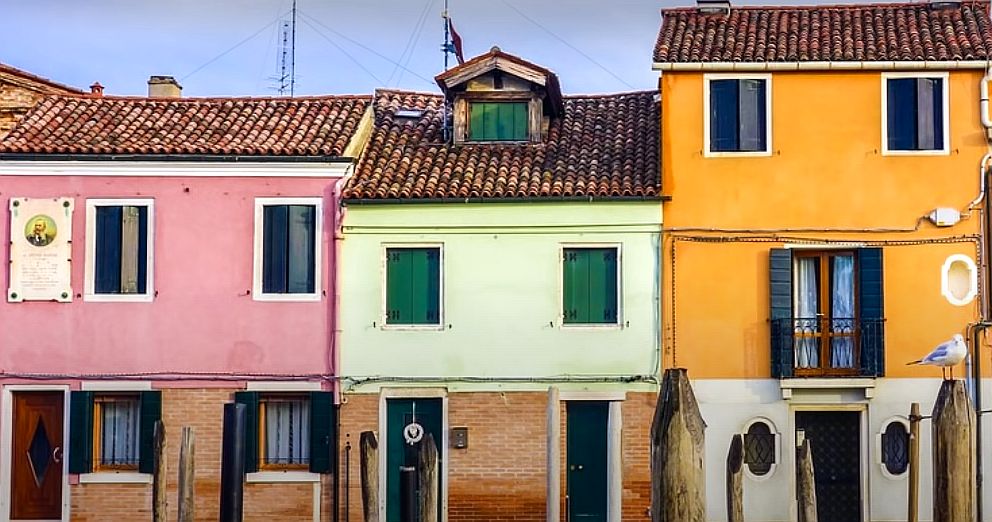 Italienische Gemeinde verkauft Häuser für einen Euro