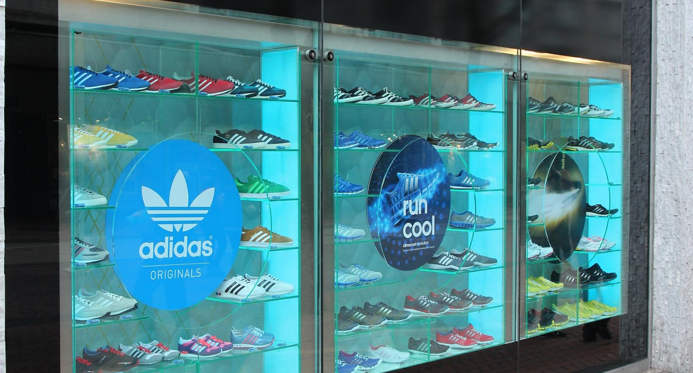 adidas outlet store faisal street