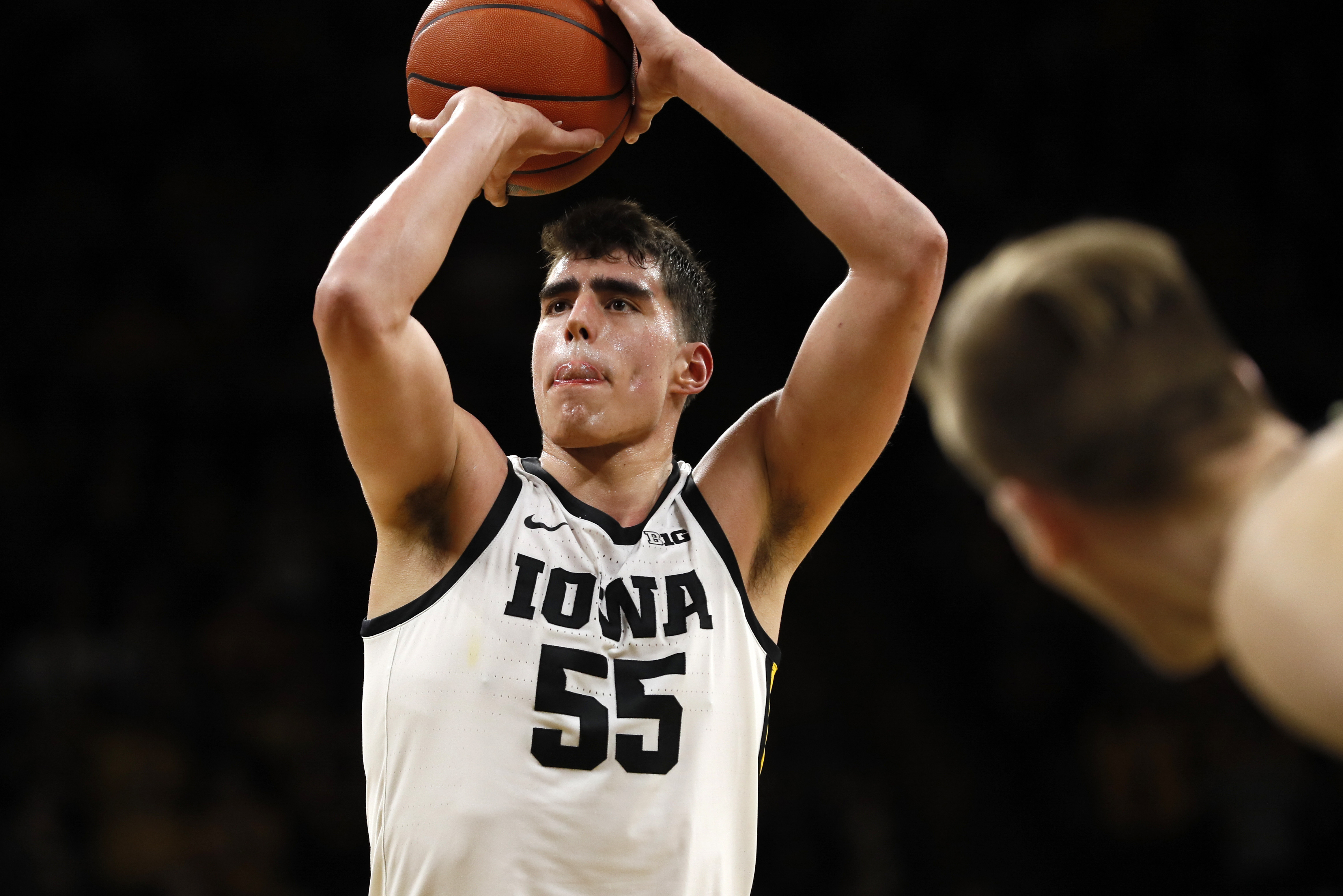 Luka Garza Will Return To Iowa For His Senior Season