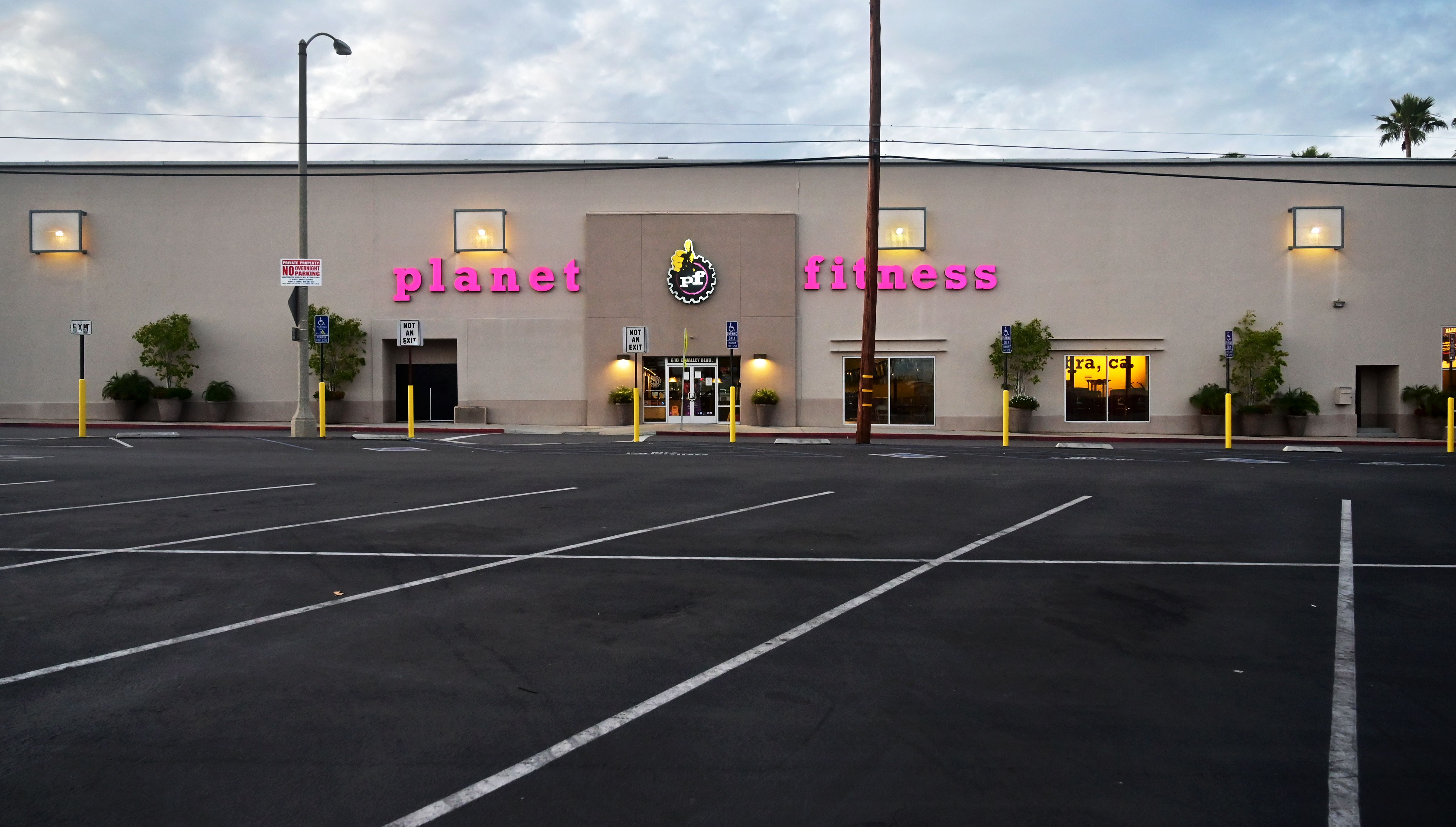 Planet Fitness Reports Bigger Quarterly Loss Than Expected Ceo Aims To Get People Safely Back To Gym