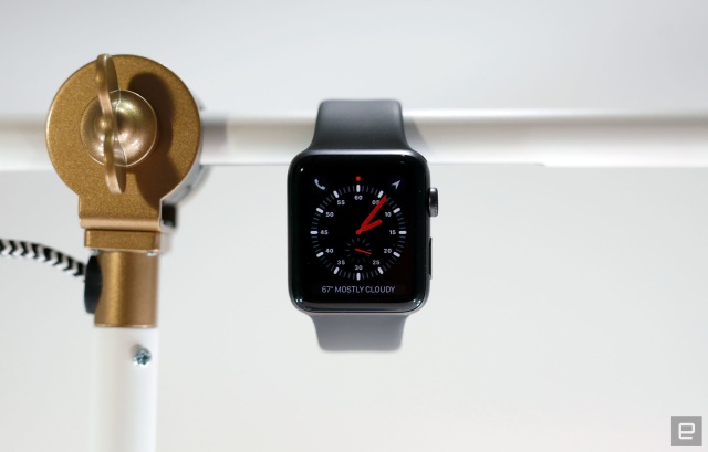 Apple Watch Series 3ユーザーからwatchos 7アプデによる不具合報告多数 Engadget 日本版