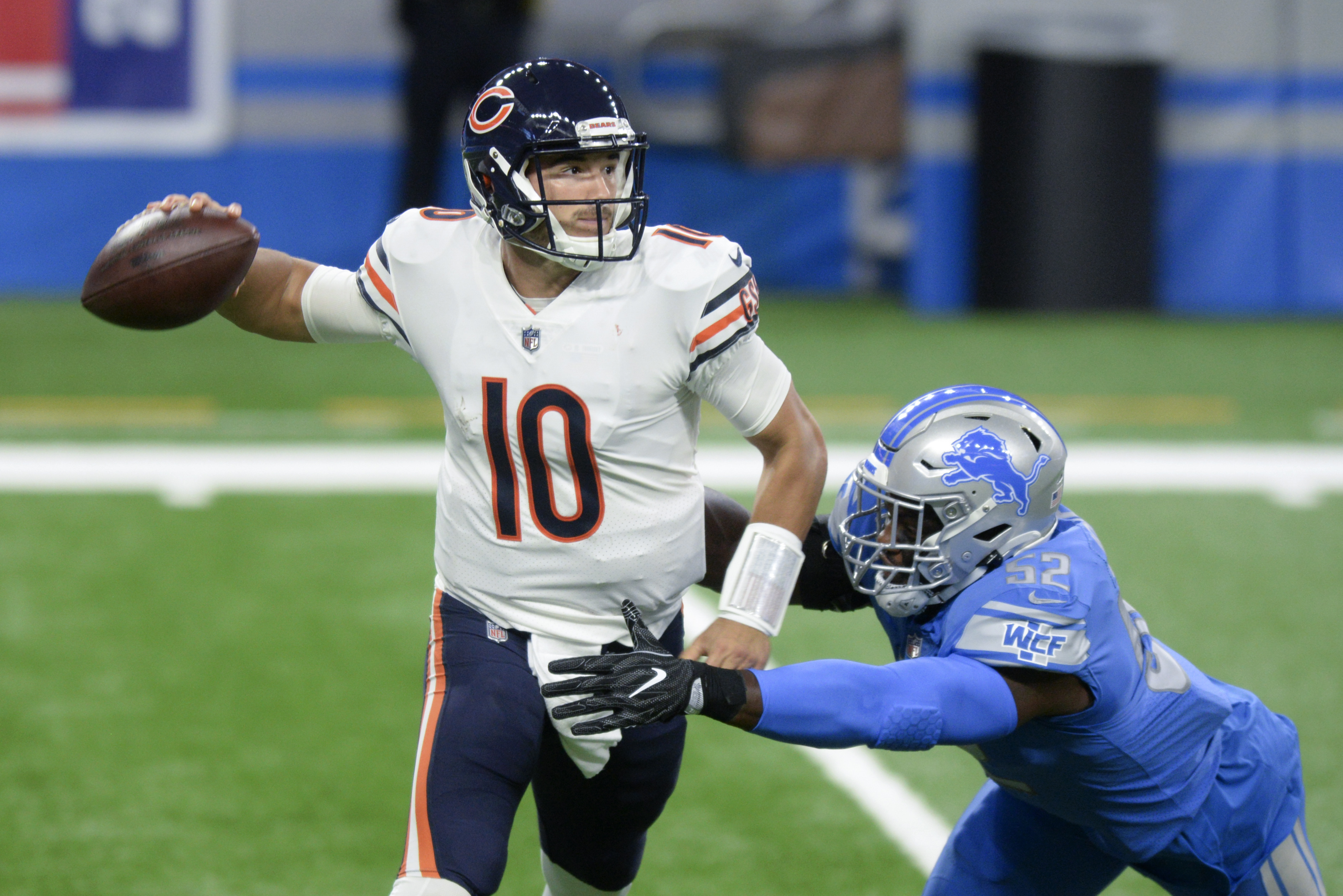 NFL: Mitchell Trubisky rallies Bears 