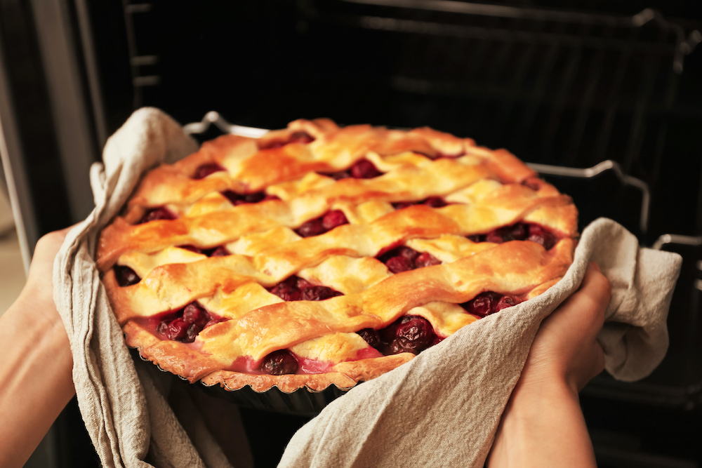 10 best pie pans based on durability, ease and oven-to-table aesthetic