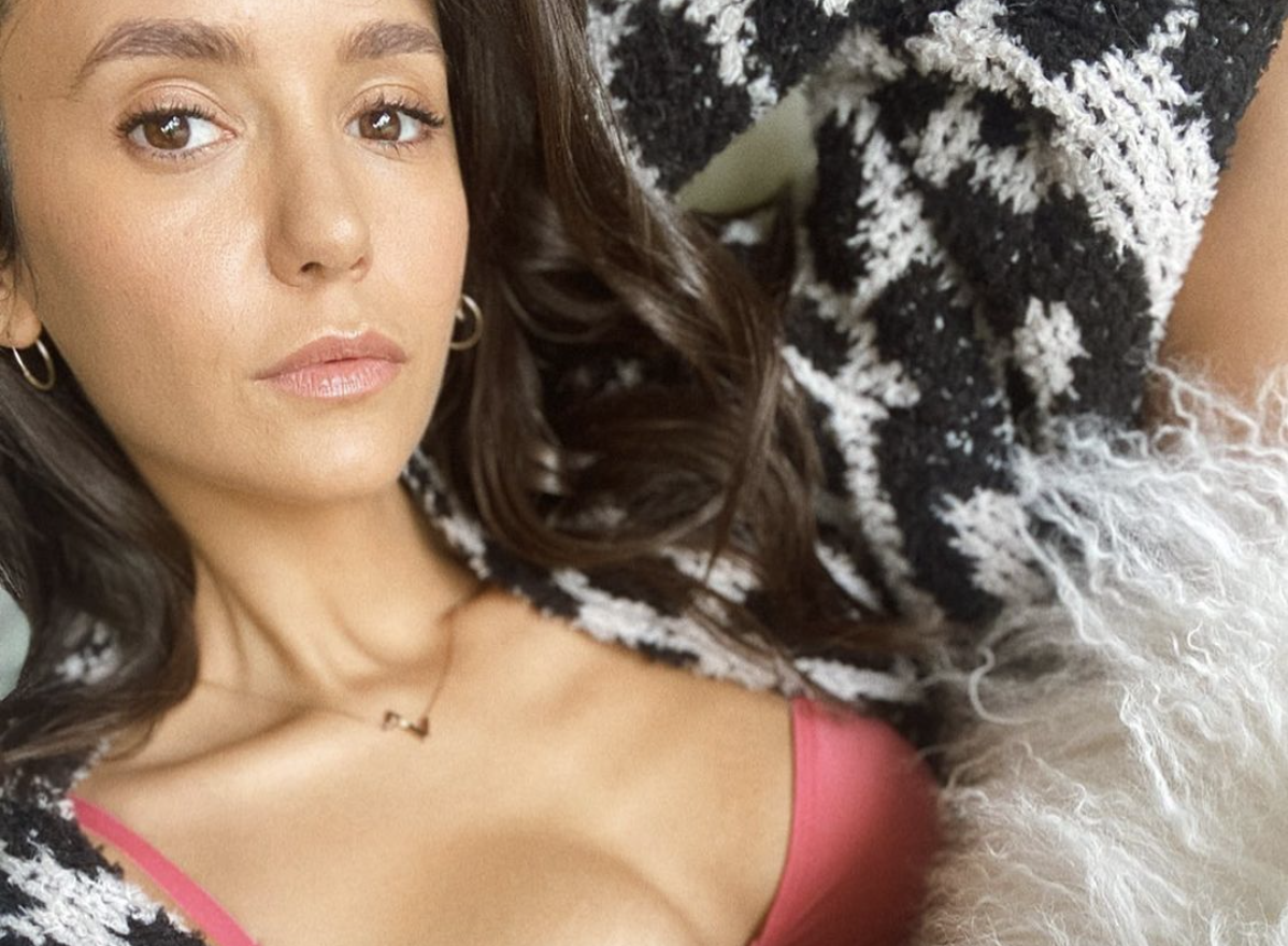 Nina Dobrev Wears Pink Bra In Sultry Selfie For A Good Cause 