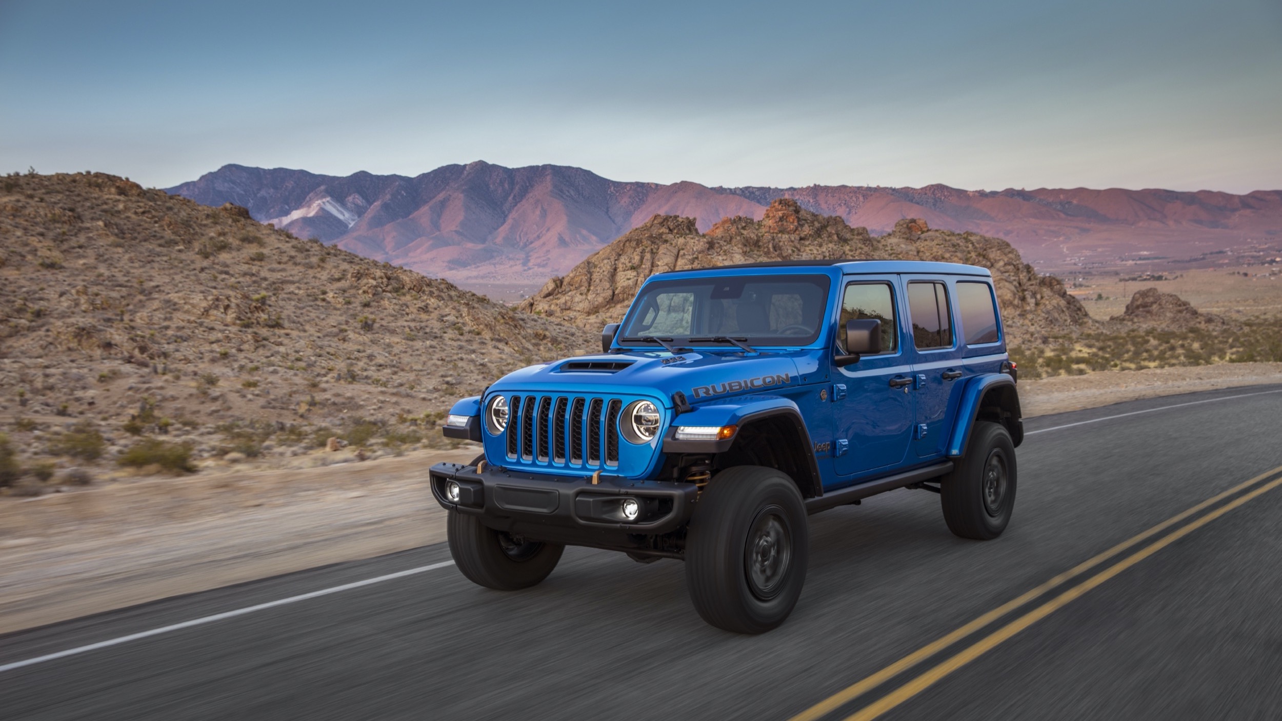 21 Jeep Wrangler Rubicon 392 Blue Suv B Roll