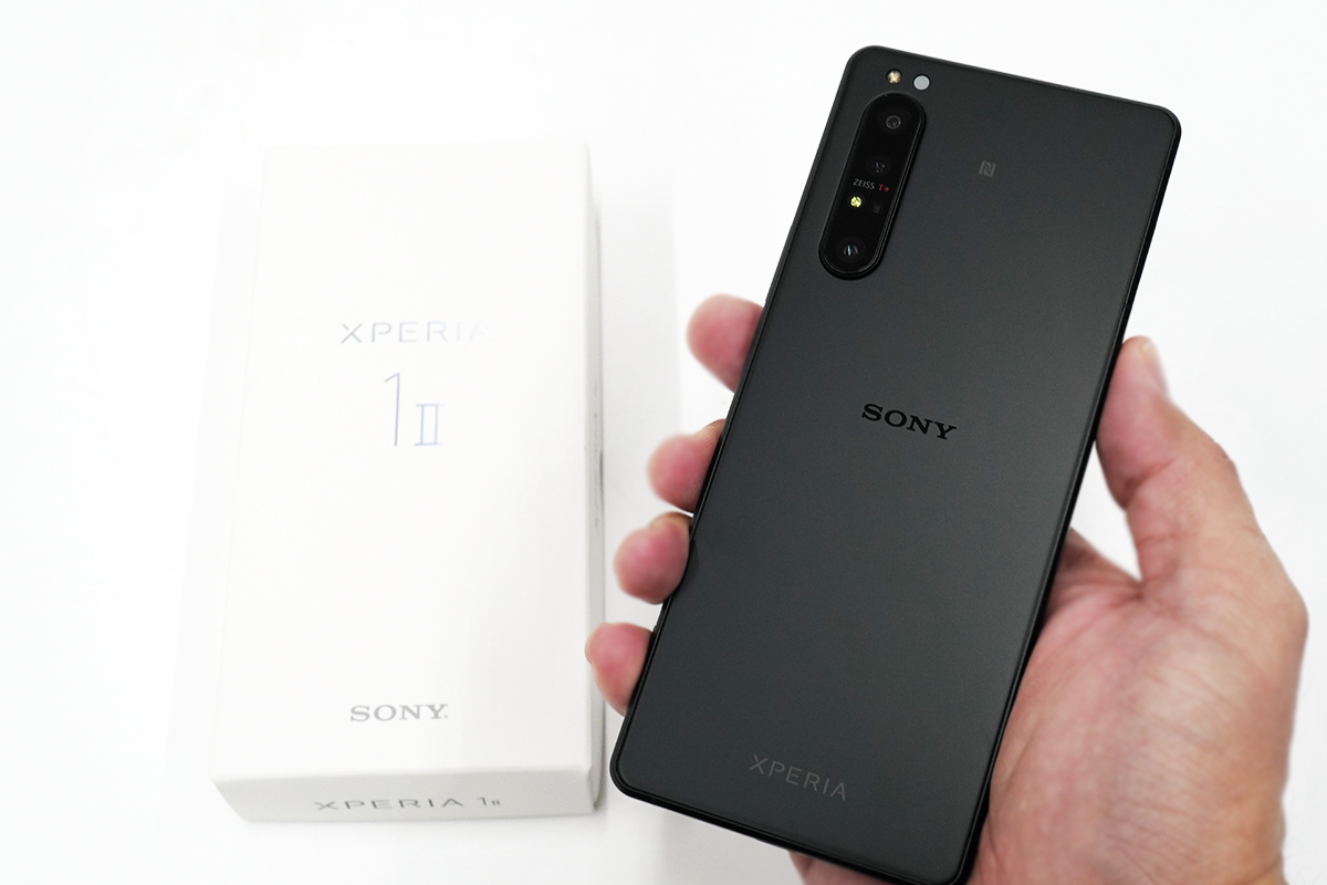 惚れ惚れするSIMフリー版 Xperia 1 II のフロストブラックを入手