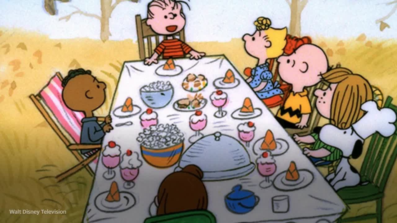 Controversy over a scene in ‘A Charlie Brown Thanksgiving’ special, explained - Yahoo News Canada