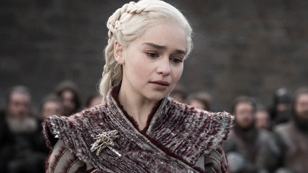 Melissa Clarke - Emilia Clarke improvised an entire Game Of Thrones scene