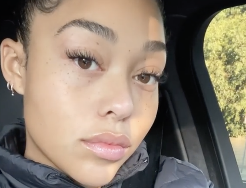 This Natural Glow': Jordyn Woods' Makeup-Free Look Causes a Commotion on  Social Media