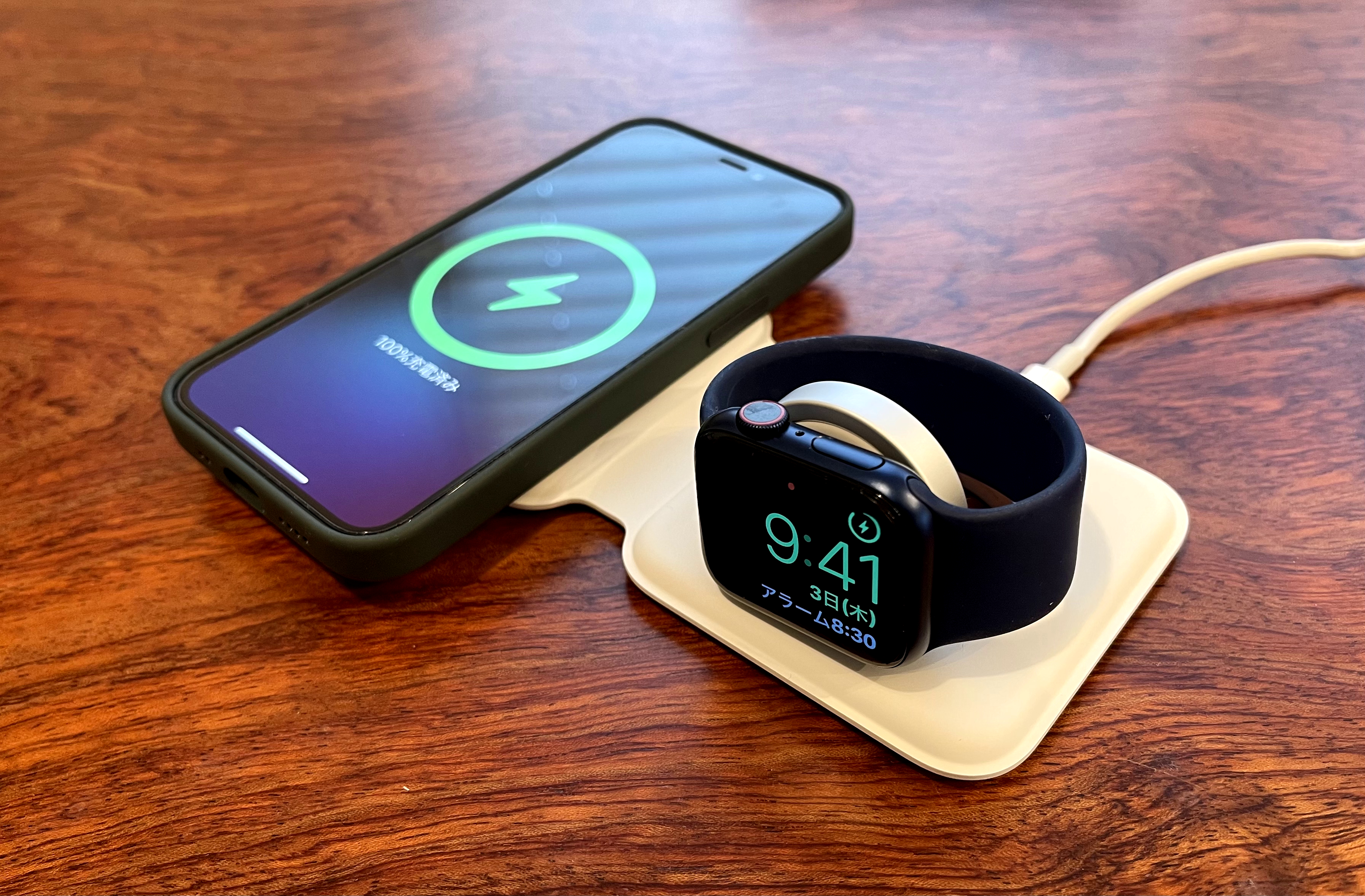 Apple MagSafeデュアル充電パッド マグセーフ Apple Watch-