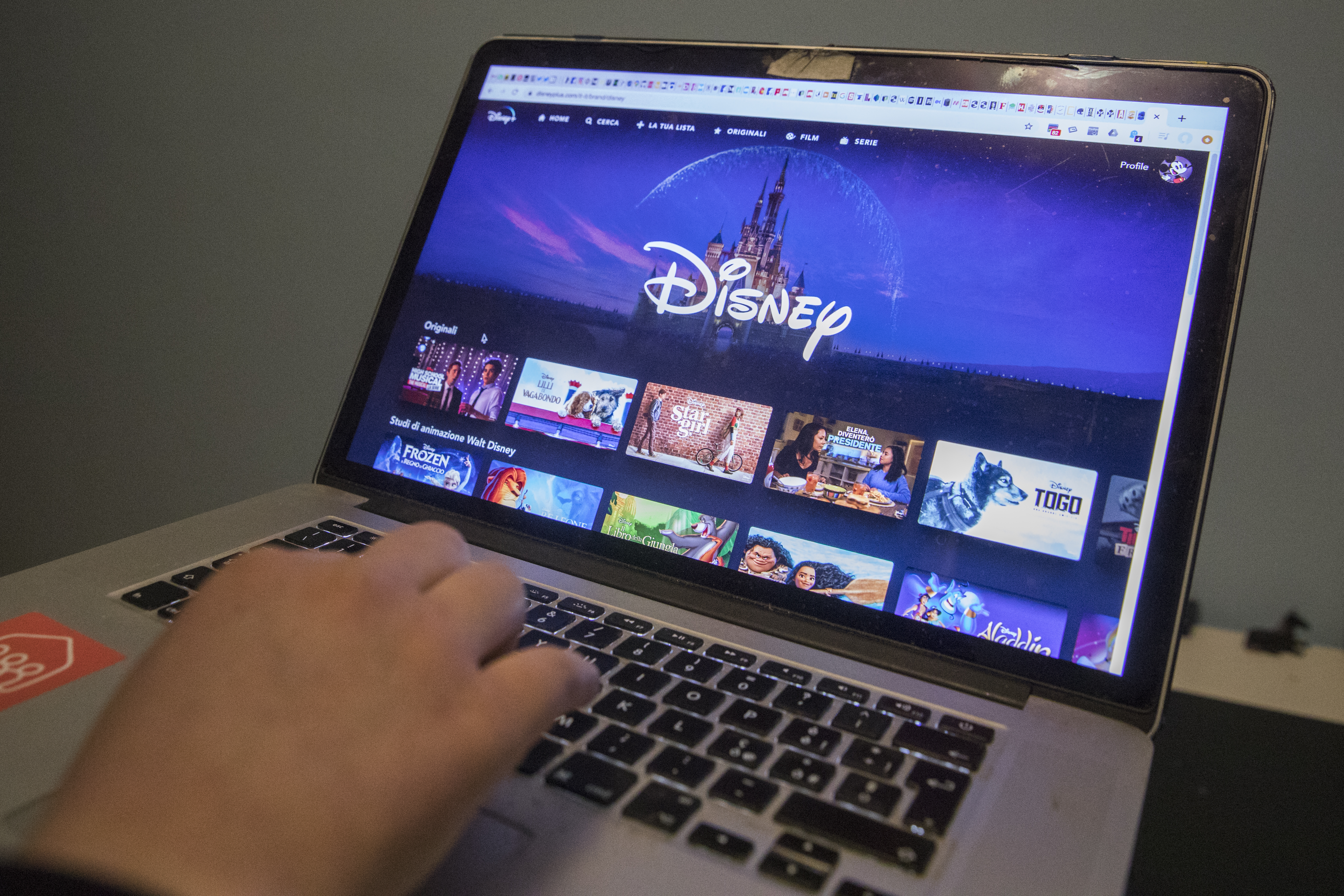 Sign up for Disney + while still costing $ 70 a year
