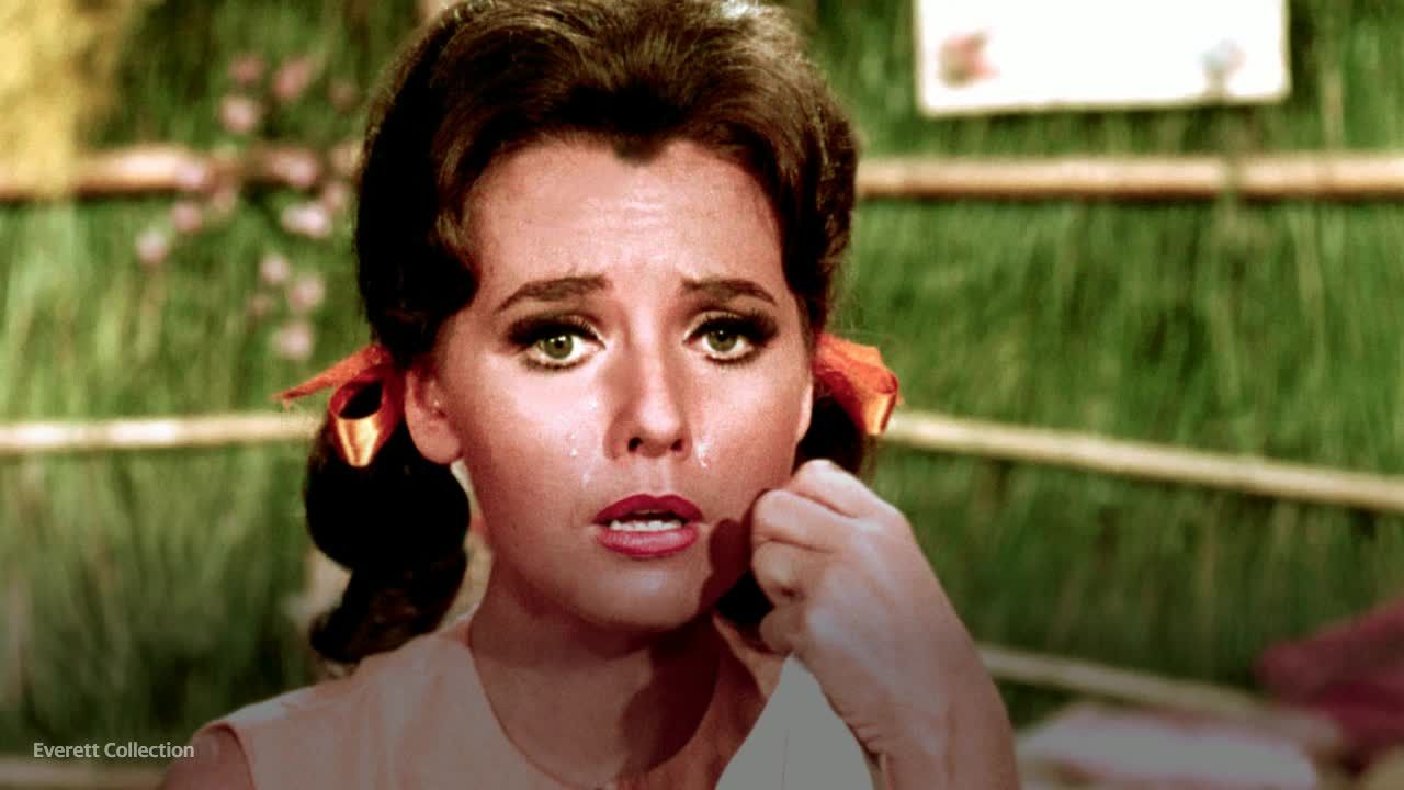 Ο σταρ του “Gilligan’s Island” Dawn Wells πέθανε από το COVID-19 στα 82