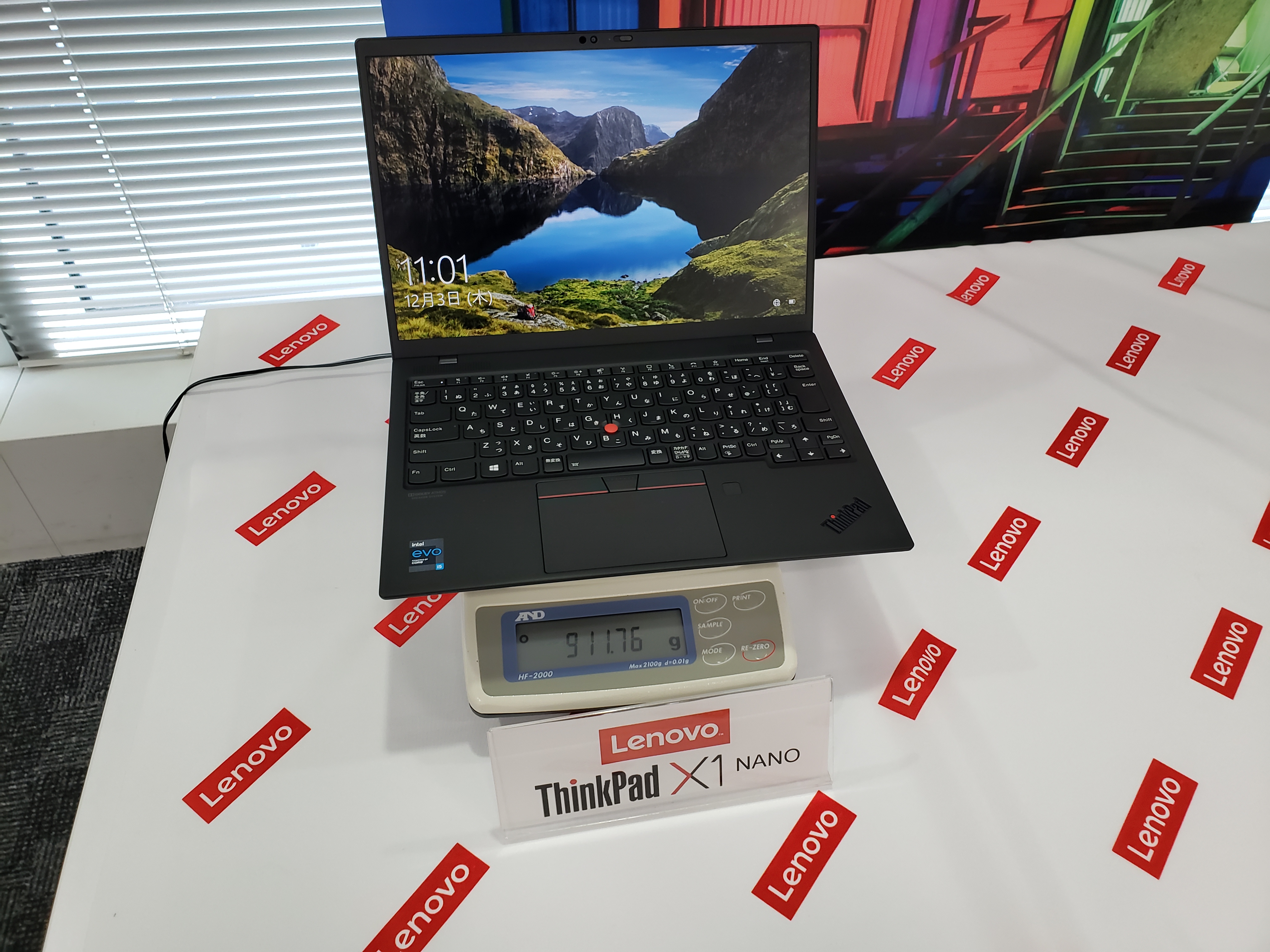 907gからのThinkPad X1 Nano日本版は26万円から、12月8日発売