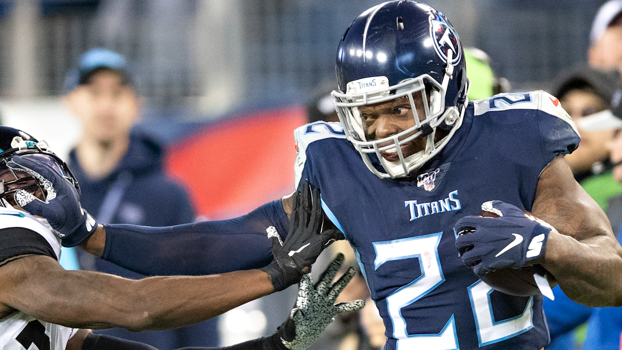 Titans RB Derrick Henry rushes for 2,000 yards in division