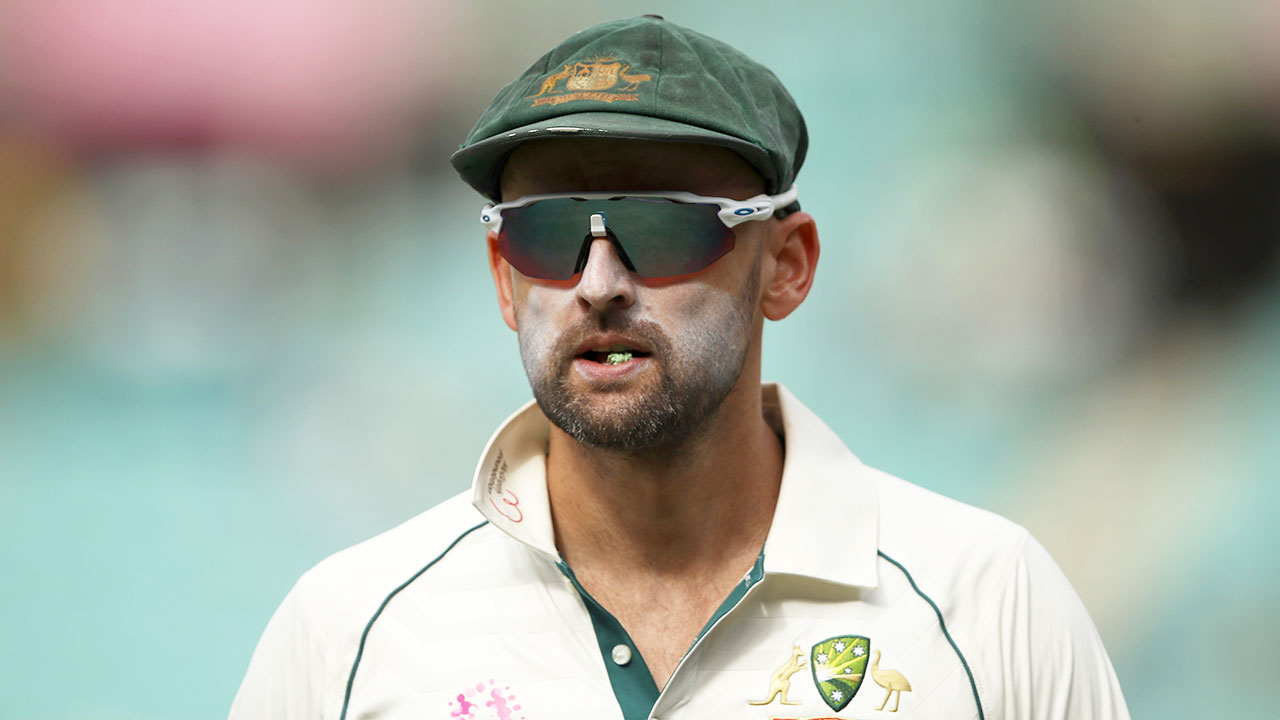 Spin legend gives Nathan Lyon a brutal swipe