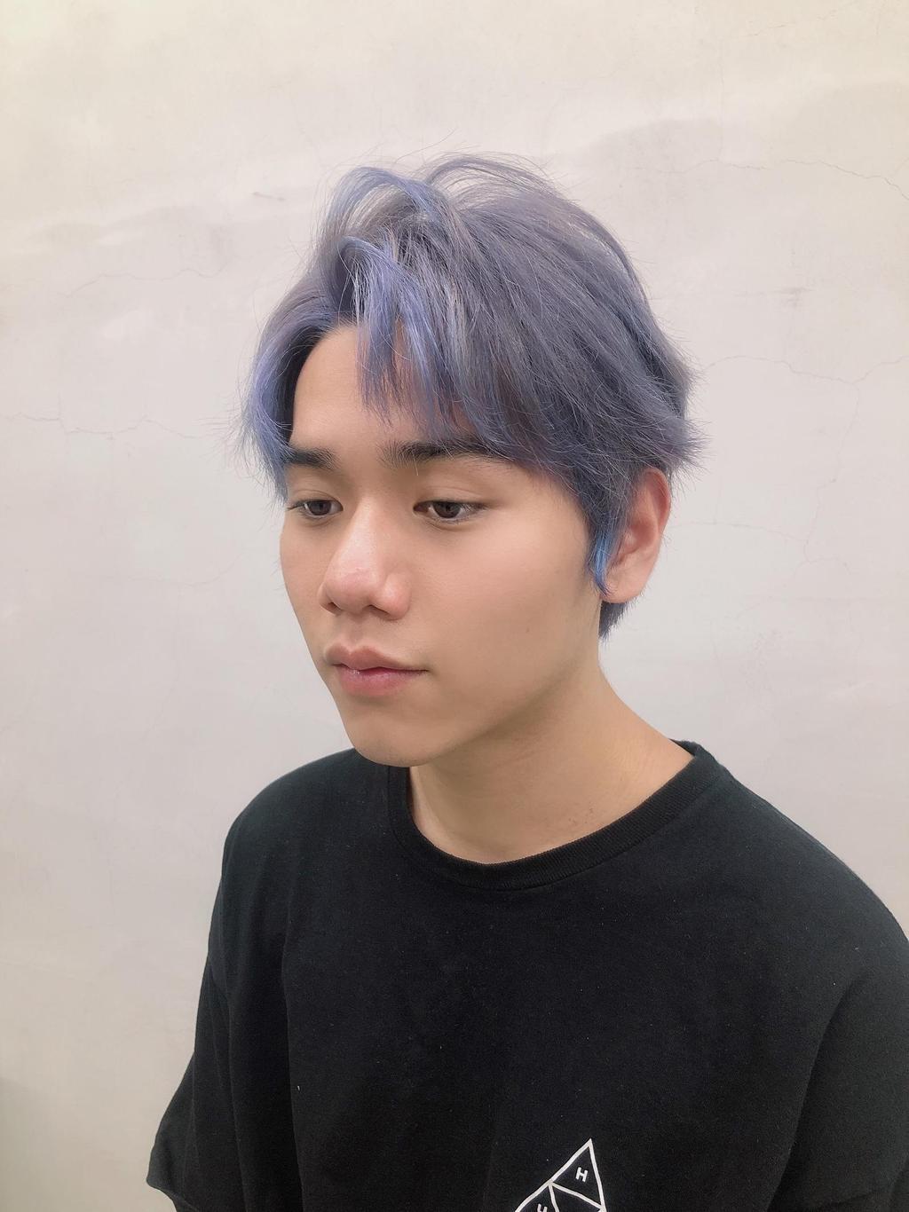 男生染灰紫色头发图片-图库-五毛网