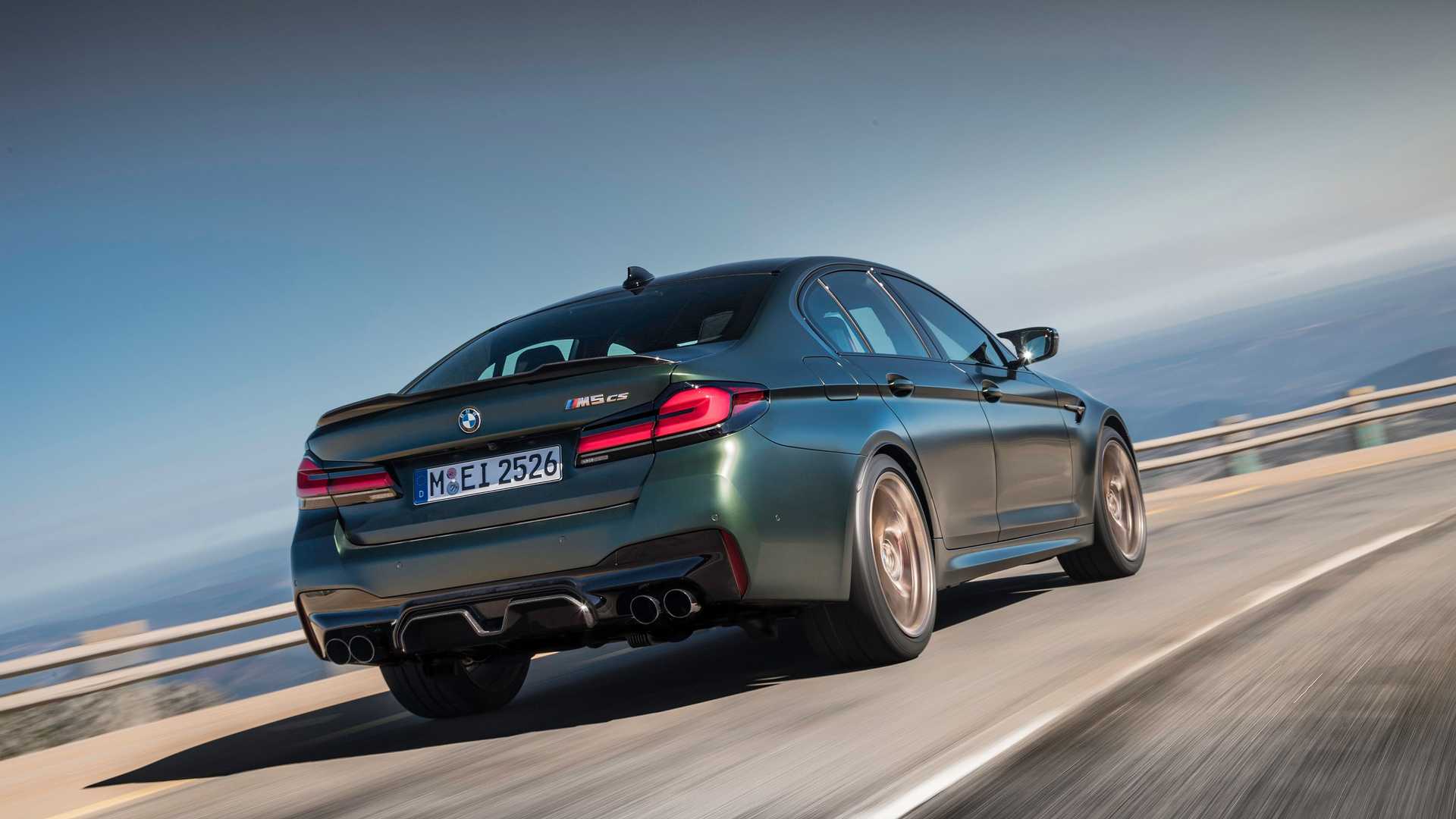 2022 BMW M5 CS 正式登場！帶著大量的碳纖維配件與更強的性能 