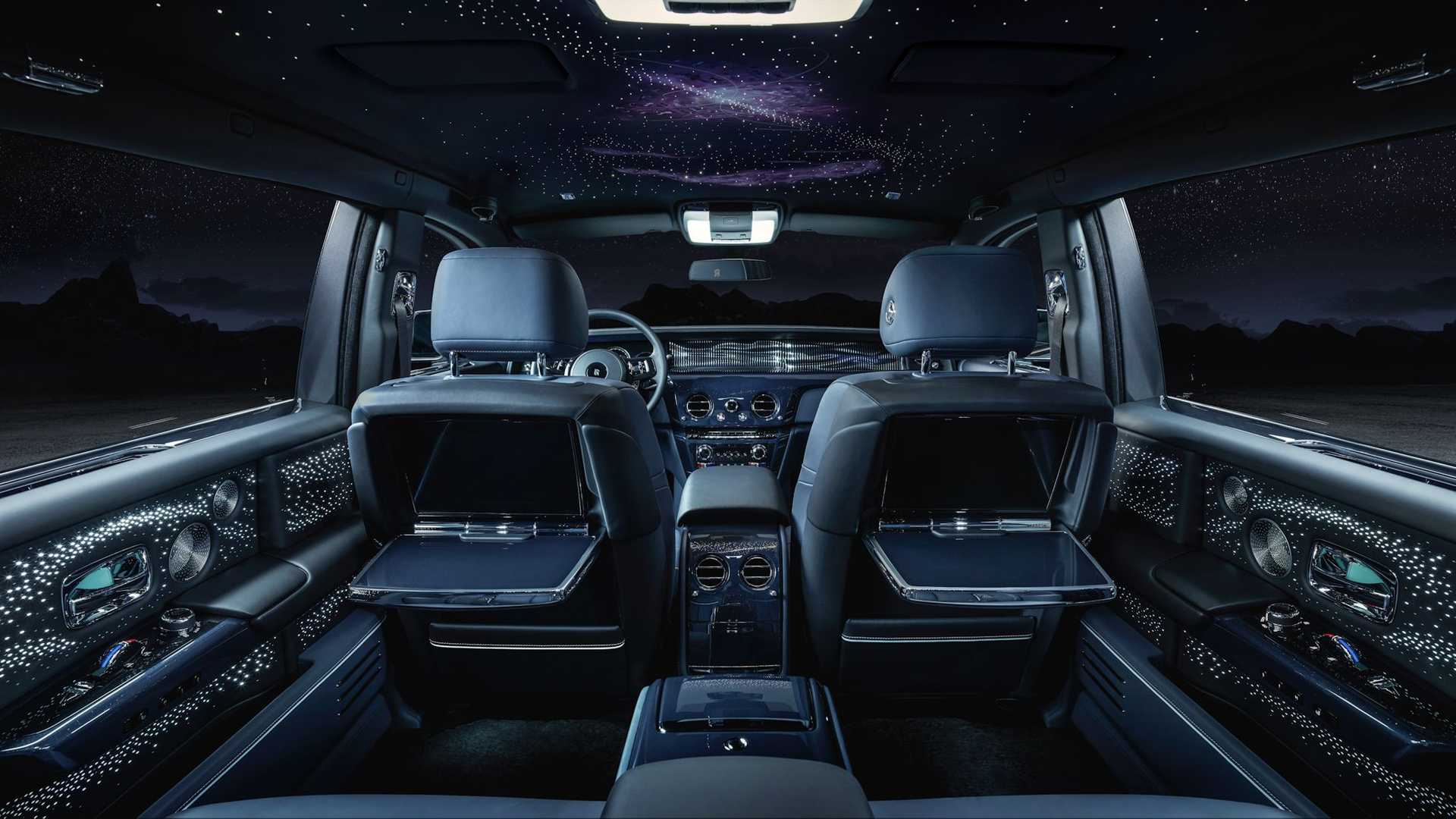 簡直像行動天文館─Rolls-Royce 推出限量版「Phantom Tempus Collection」
