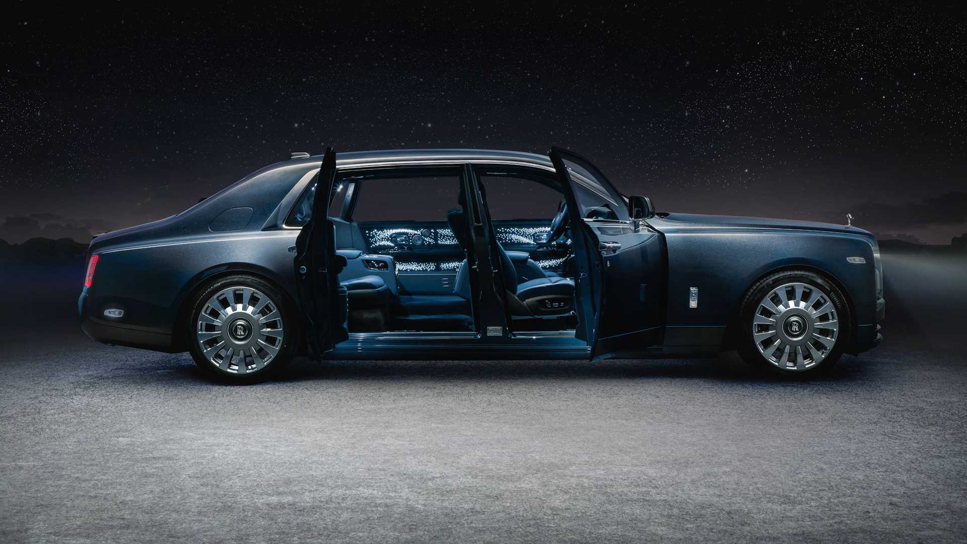 簡直像行動天文館─Rolls-Royce 推出限量版「Phantom Tempus Collection」
