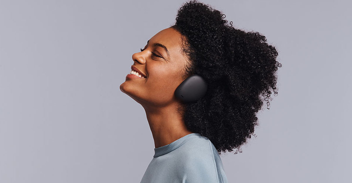 These real wireless over-the-head headphones combine unique design and functionality