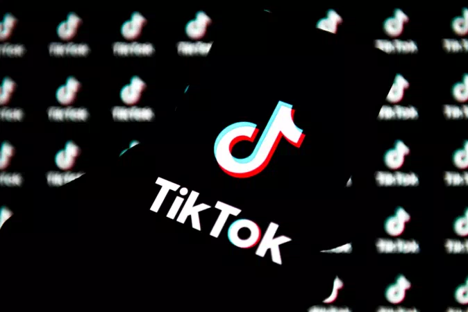 TikTok introduces two new features to prevent offensive comments.Comment approval system-GLM