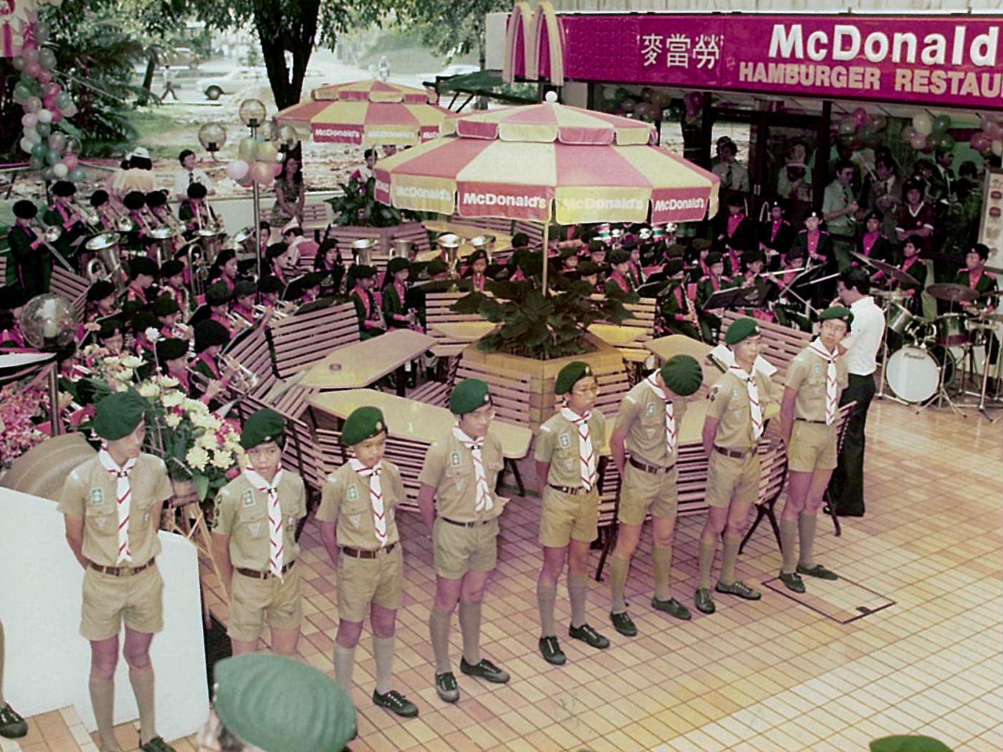 Memory Makers The First Mcdonald S In Singapore