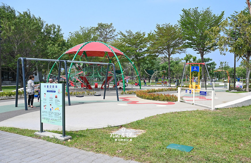 台中兒童公園 黎新公園 大型攀爬遊具 互動競技區 健身訓練區一應俱全 Yahoo奇摩汽車機車