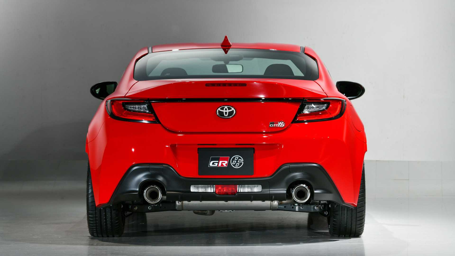 全新登場！2022 Toyota GR 86 現身車壇
