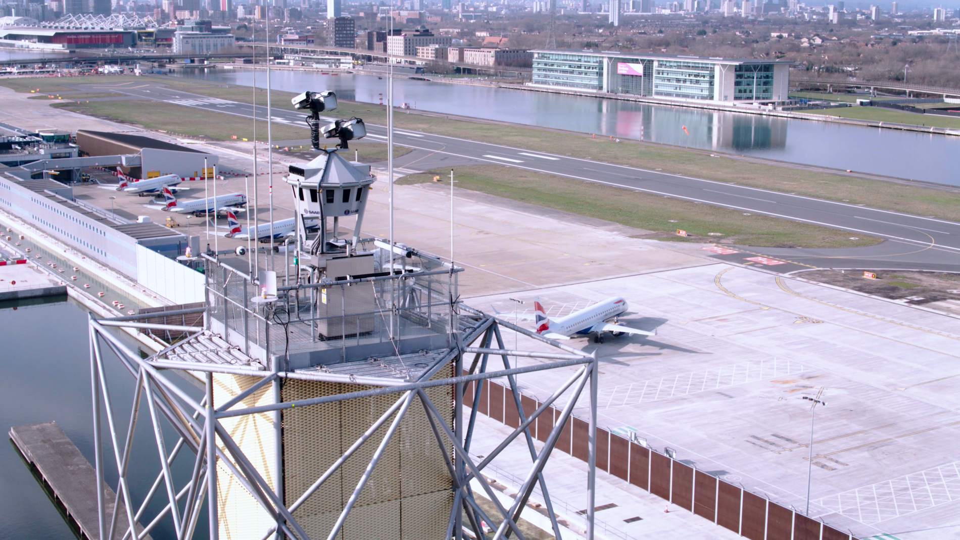 London City is the first major airport to control air traffic via a digital tower