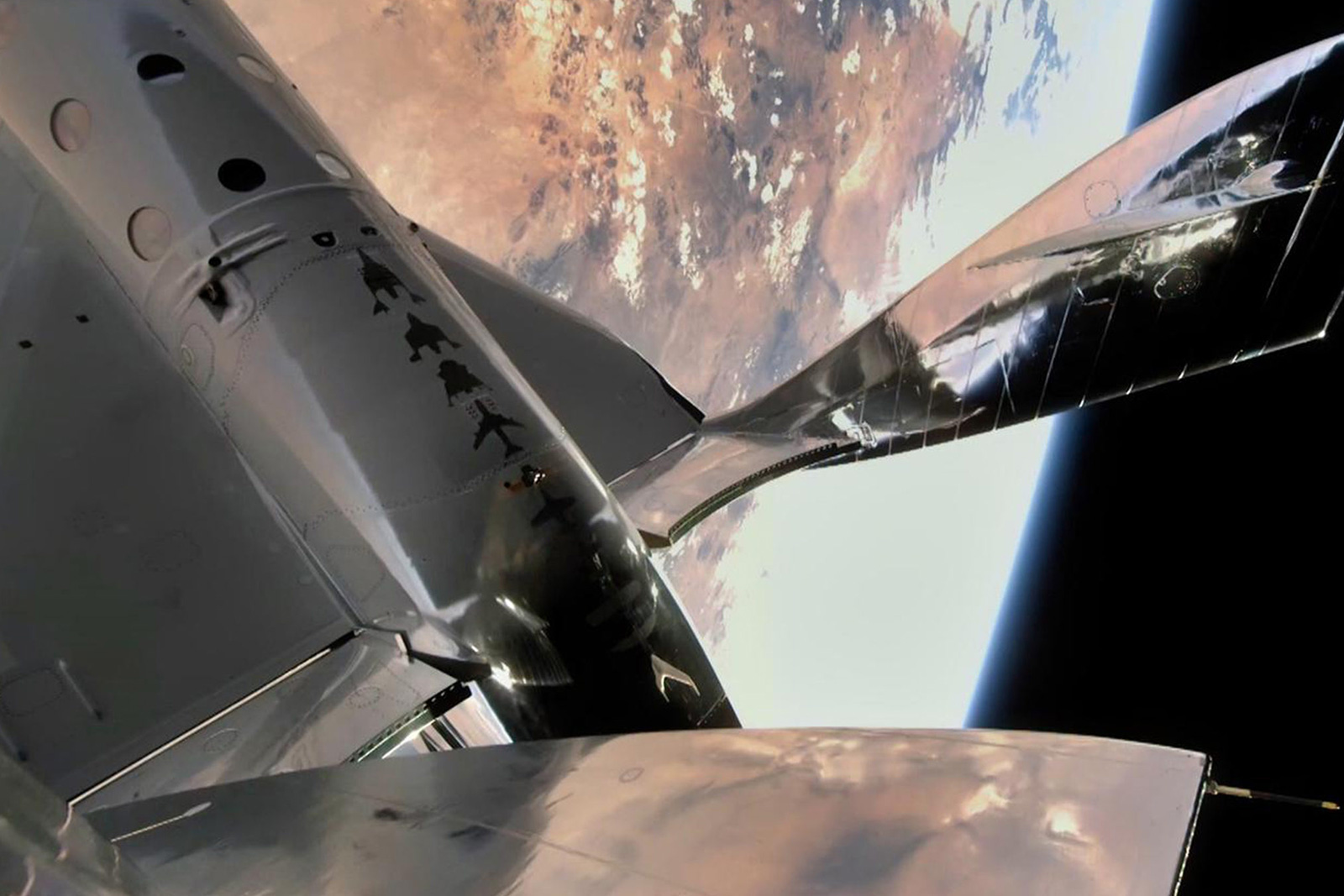Virgin Galactic completes rocketpowered test flight after months of