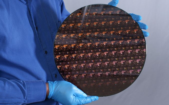 IBM 2nm wafer